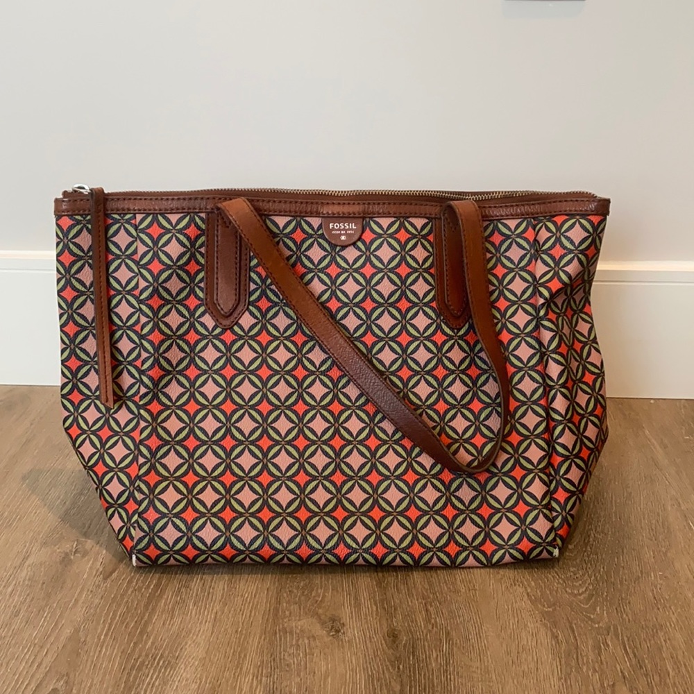 Fossil bag